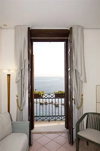Domus Mariae Albergo Syracuse 3*,